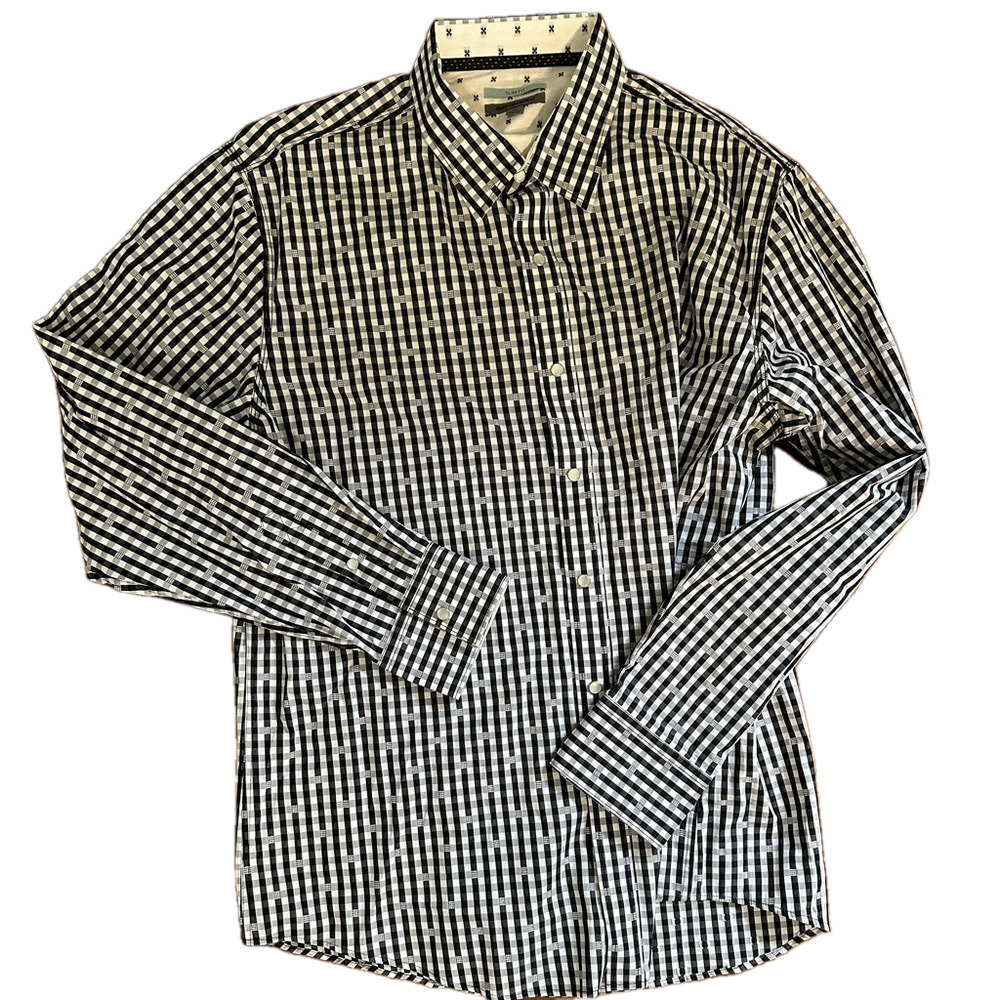 JOHNSTON AND MURPHY SLIM FIT BLACK AND WHITE LONG SLEEVE DRESS SHIRT